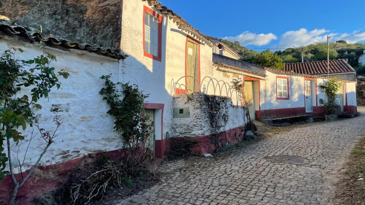 My Grandmas A Casa Das Avos Vale de Figueira Luaran gambar